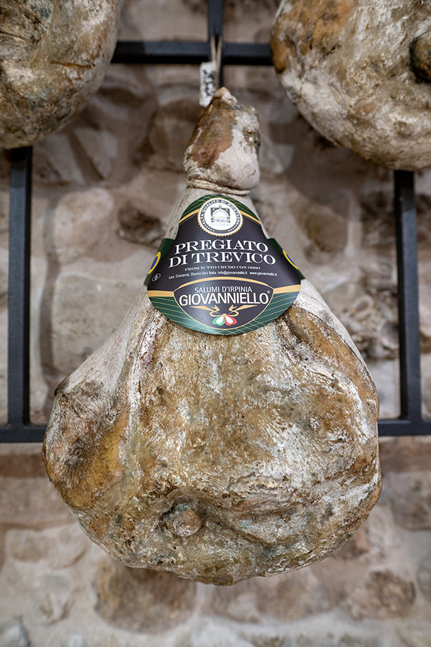 PROSCIUTTO DI TREVICO IN OSSO